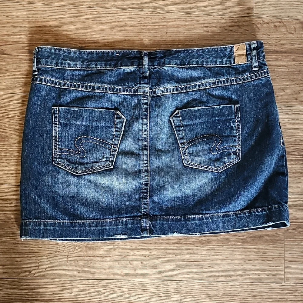 Maurices Distressed Blue Mini Skirt, Size 16